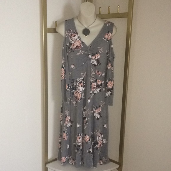 Torrid Cold Shoulder Floral Print Dress - Picture 1 of 9